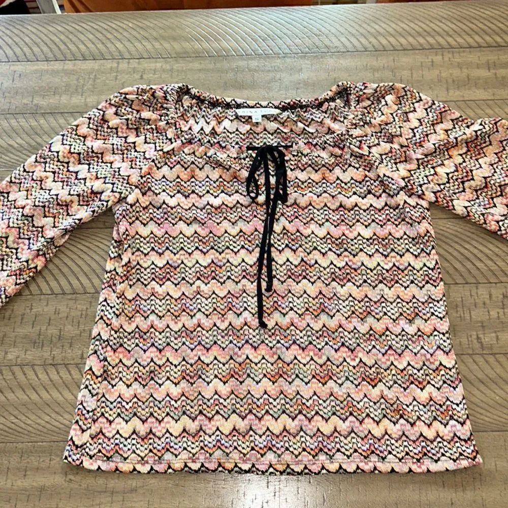 Made in 🇺🇸 Trina Turk Chevron Stitch Blouse 👚 Pink Kaleidoscope of color…